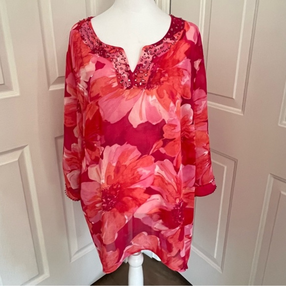 Maggie Barnes 1X Floral Sheer Pink V Neck Beaded Top Fairy Whimsical Tunic Work‎